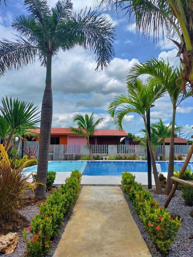 Sunset Resorts And Bar Ban Nong Chaeng  Exterior photo